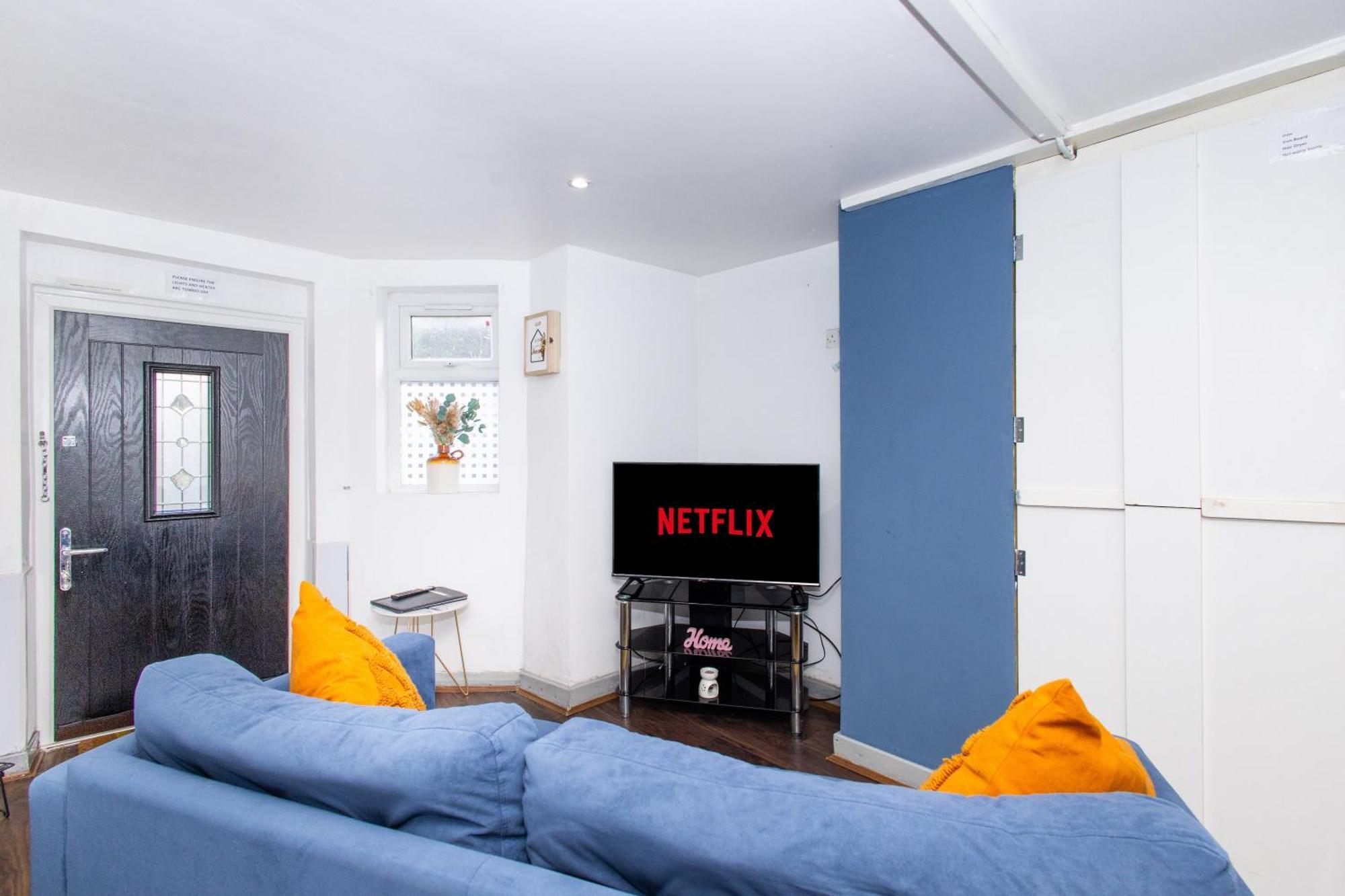 Exclusive Apartment - Close To Centre, Contactless Entry, Free Parking, Wifi & Netflix Leeds  Exterior photo